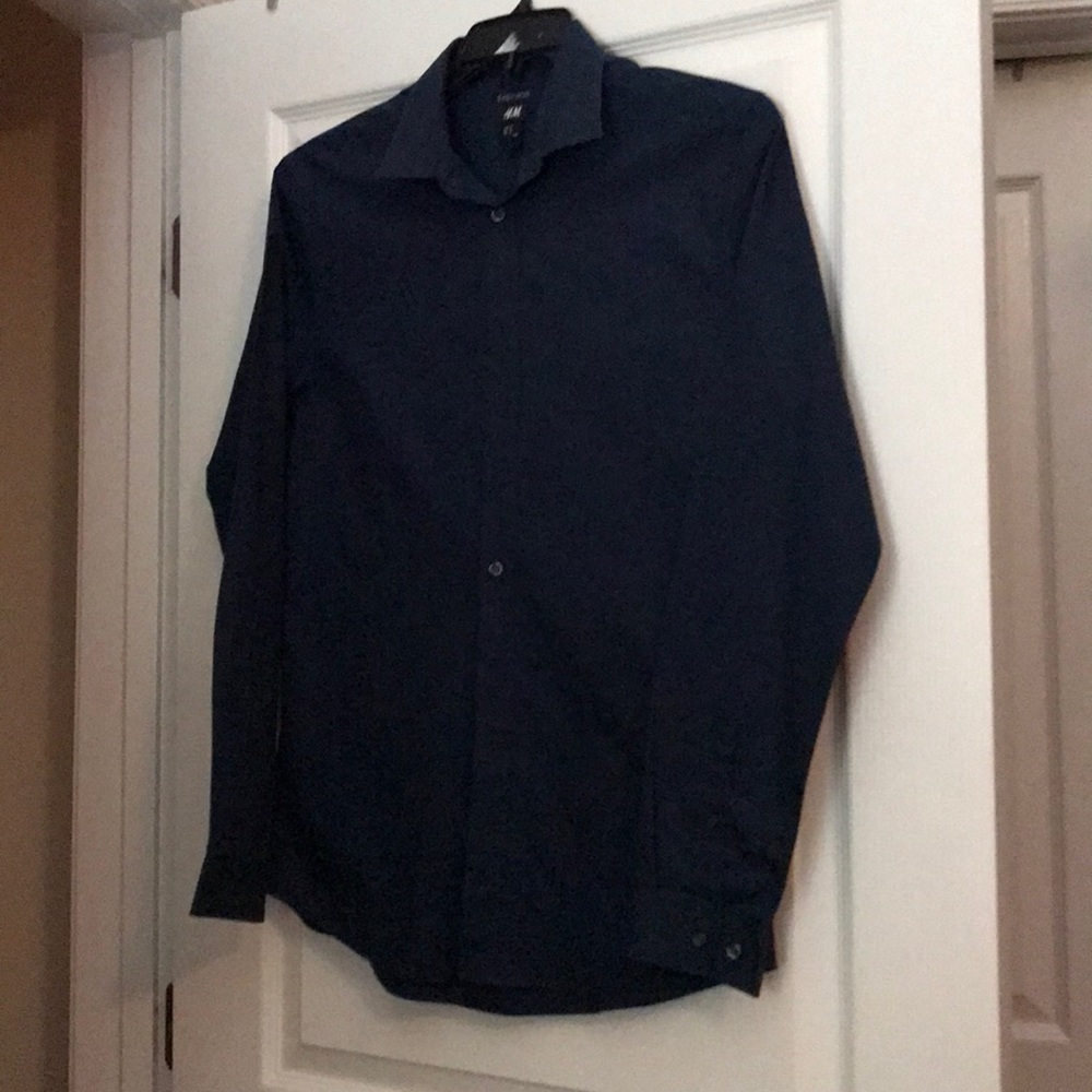 Men’s dress shirt